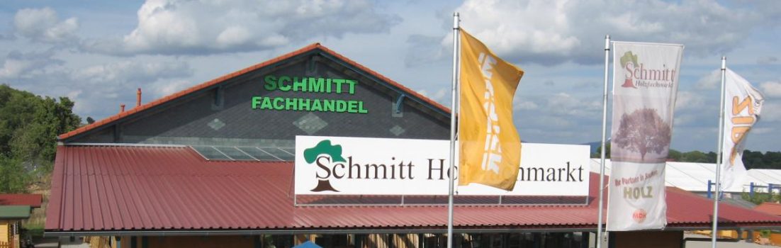 Außenansicht des Standorts Holzfachmarkt Schmitt an der Weiherstraße in Großeibstadt